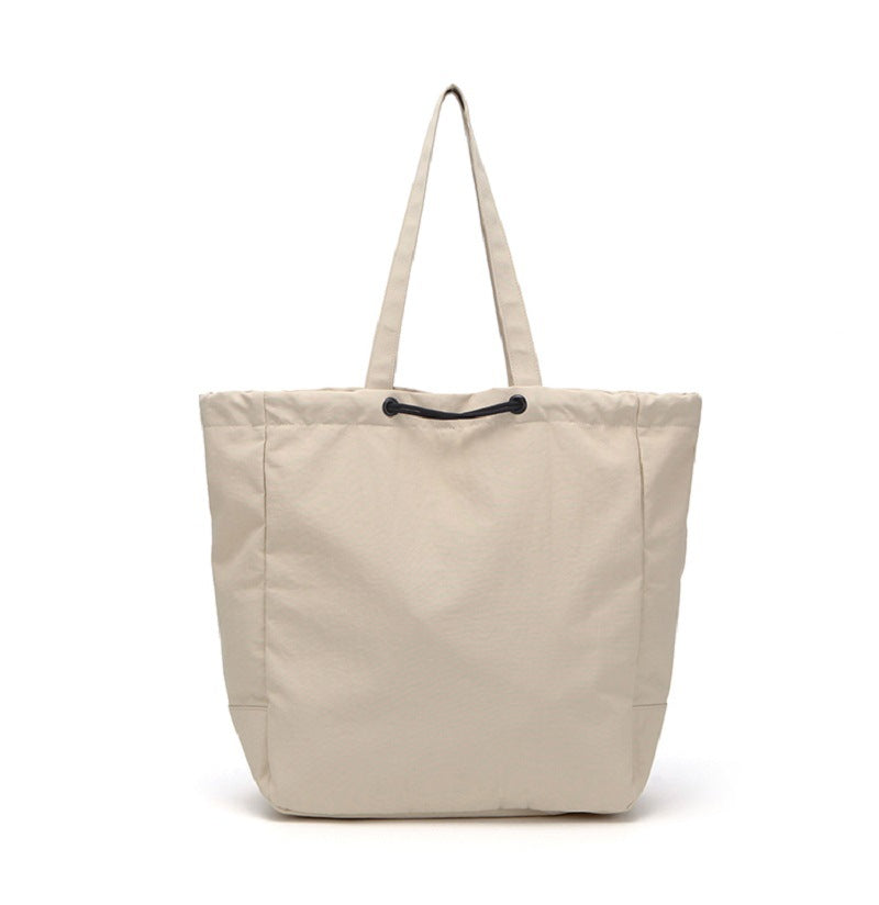Sac fourre-tout imperméable à cordon