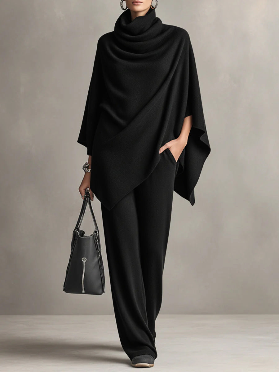Ensemble deux pièces  d'un haut cape et d'un pantalon large