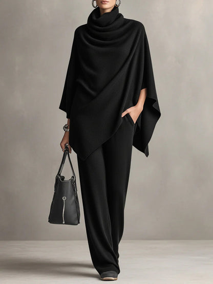 Ensemble deux pièces  d'un haut cape et d'un pantalon large