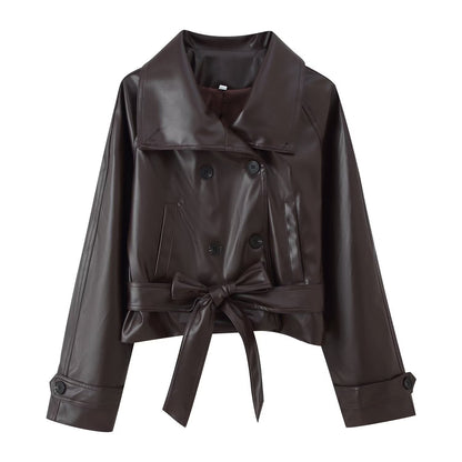 Manteau court en cuir à double boutonnage