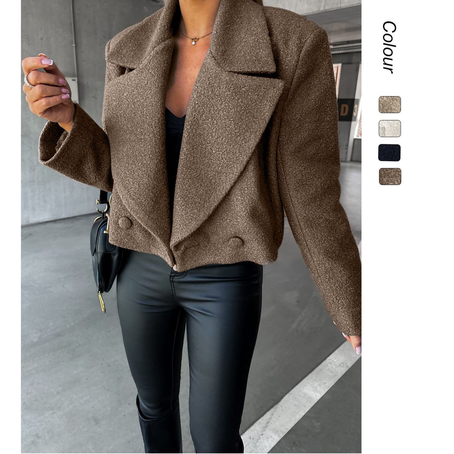 Manteau court oversize tendance en laine
